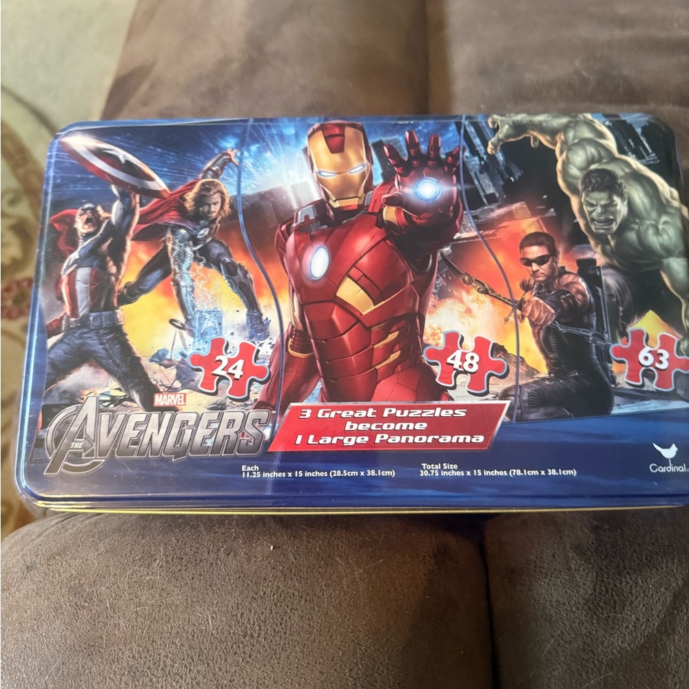 Marvel Avengers Puzzle Set